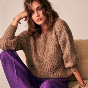 Sézane Gisele jumper in taupe color